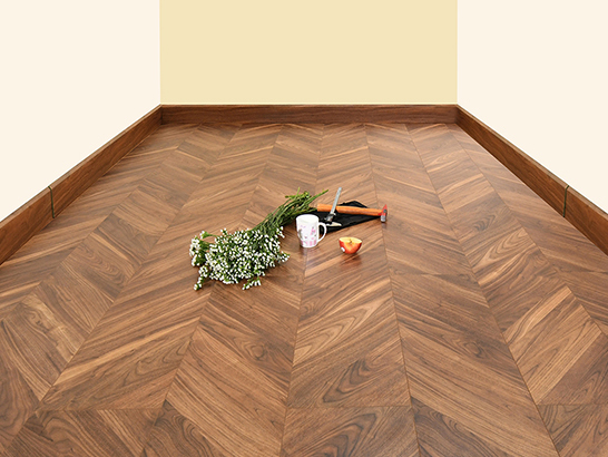 Sàn gỗ Morser xương cá dày 8mm XK142 chính hãng