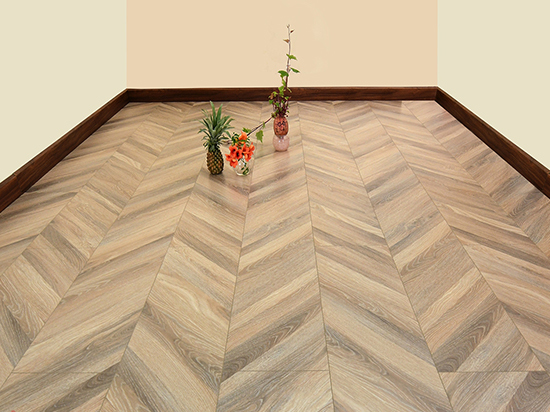 Sàn gỗ Morser xương cá dày 8mm XK143 chính hãng