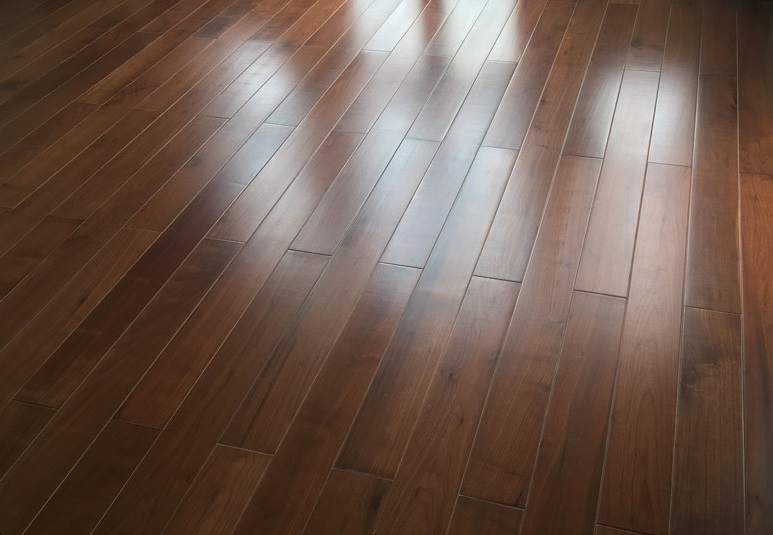 Sàn gỗ Walnut (óc chó)