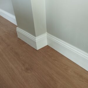 Len chân tường nhựa Hàn Quốc 12cm CCT120T